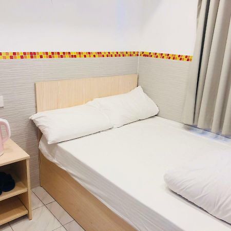 Chung Kiu Come Inn Hong Kong Esterno foto